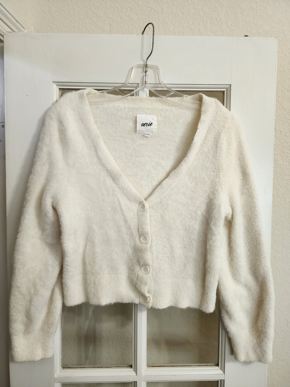 Aerie Ivory Fuzzy Cropped Button Front Cardigan Sweater S Soft Cozy